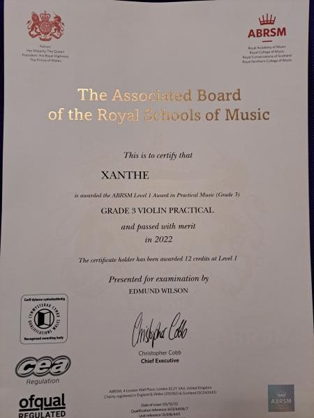 Xanthe G achieves a merit for Grade 3 ABRSM Violin